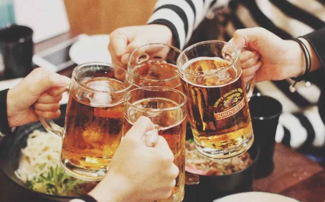 注意形象！商務(wù)酒桌上的10大潛規(guī)則（建議收藏）