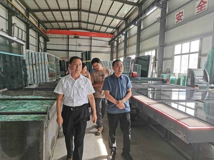 天水市市場(chǎng)監(jiān)管局“三個(gè)三”積極推進(jìn)小微企業(yè)質(zhì)量管理體系認(rèn)證提升行動(dòng)