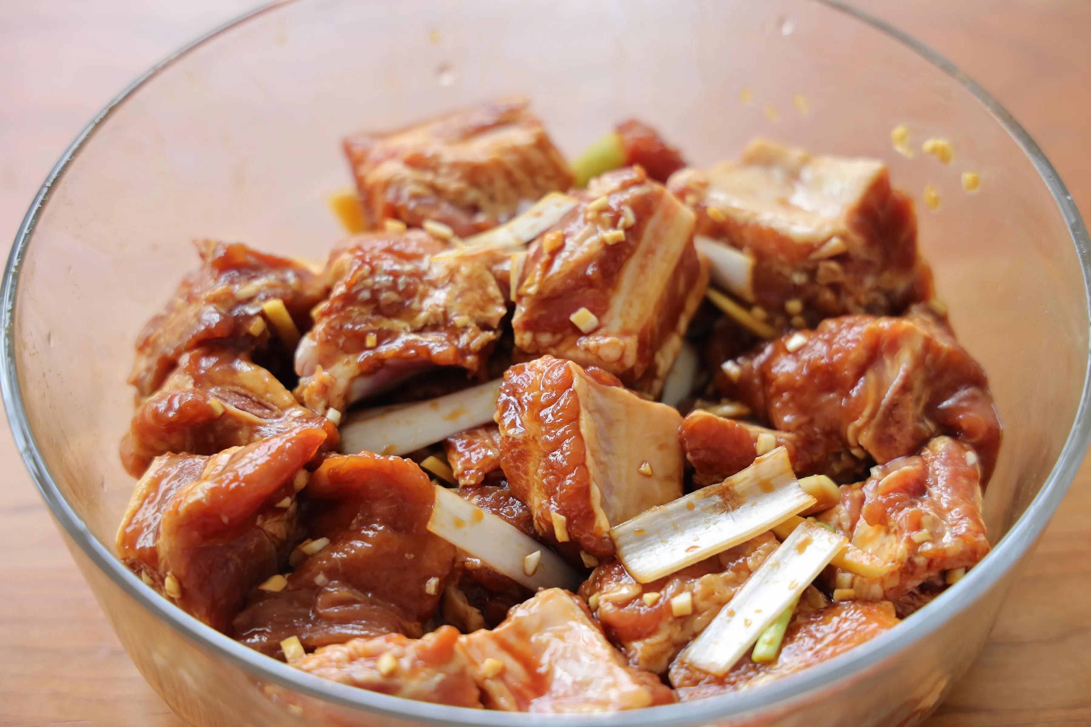 自從學(xué)會(huì)排骨這樣做，孩子隔三差五就要吃，軟嫩不塞牙，越吃越香