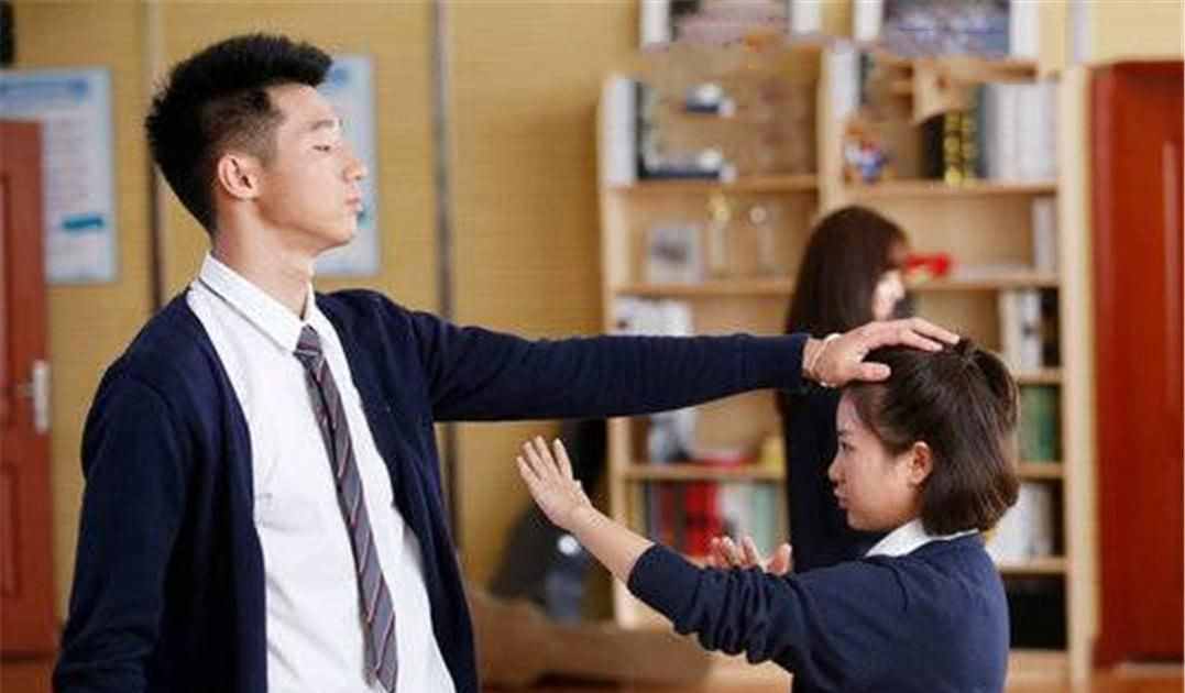 男生眼中，女朋友最理想的身高是多少？小哥哥的回答真是扎心了