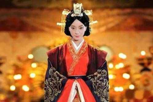 北方有佳人，遺世而獨(dú)立。李夫人憑借什么成為漢武帝的白月光