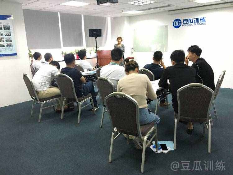 如何鍛煉口才與交際能力？