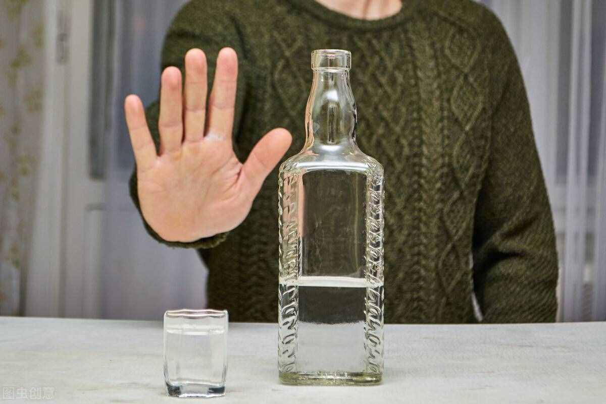 肝硬化的4大癥狀很明顯，早發(fā)現(xiàn)早治療還有救
