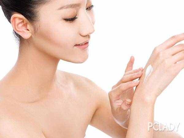 曬黑了怎么快速變白？十大美白妙招快學(xué)學(xué)