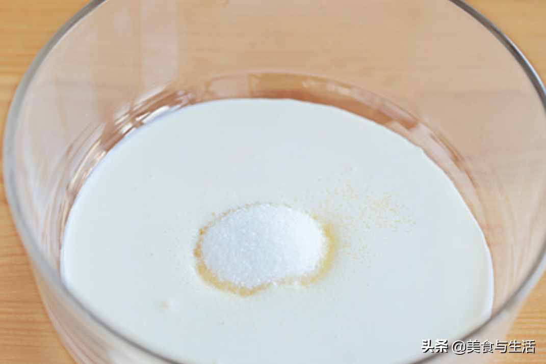 打發(fā)淡奶油的正確方式，這樣烘焙成功率高，快來(lái)學(xué)學(xué)吧