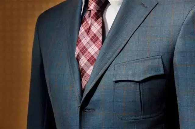 西裝結(jié)構(gòu)丨西服的“骨架”到底多重要？