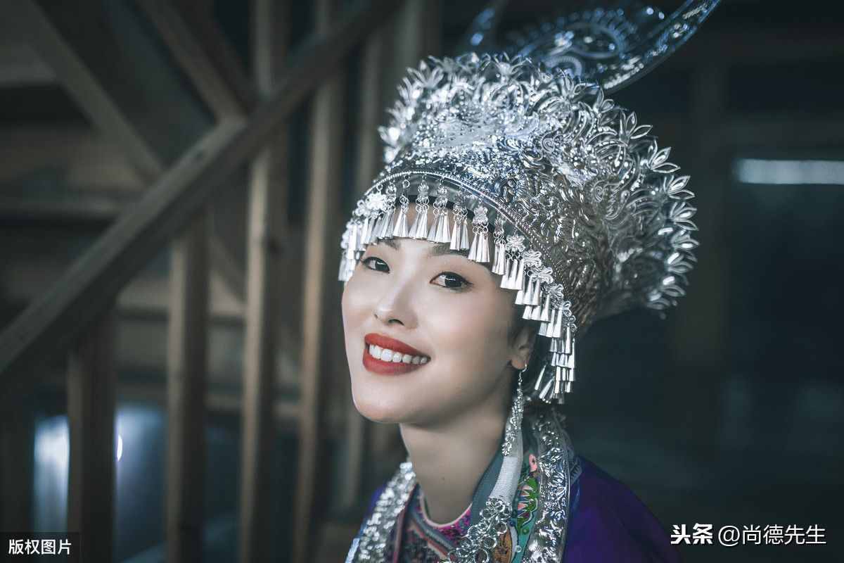 56個(gè)民族的風(fēng)土人情和風(fēng)俗習(xí)慣（全）