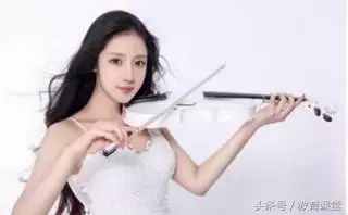 上海高校?；ㄅ判邪? class=