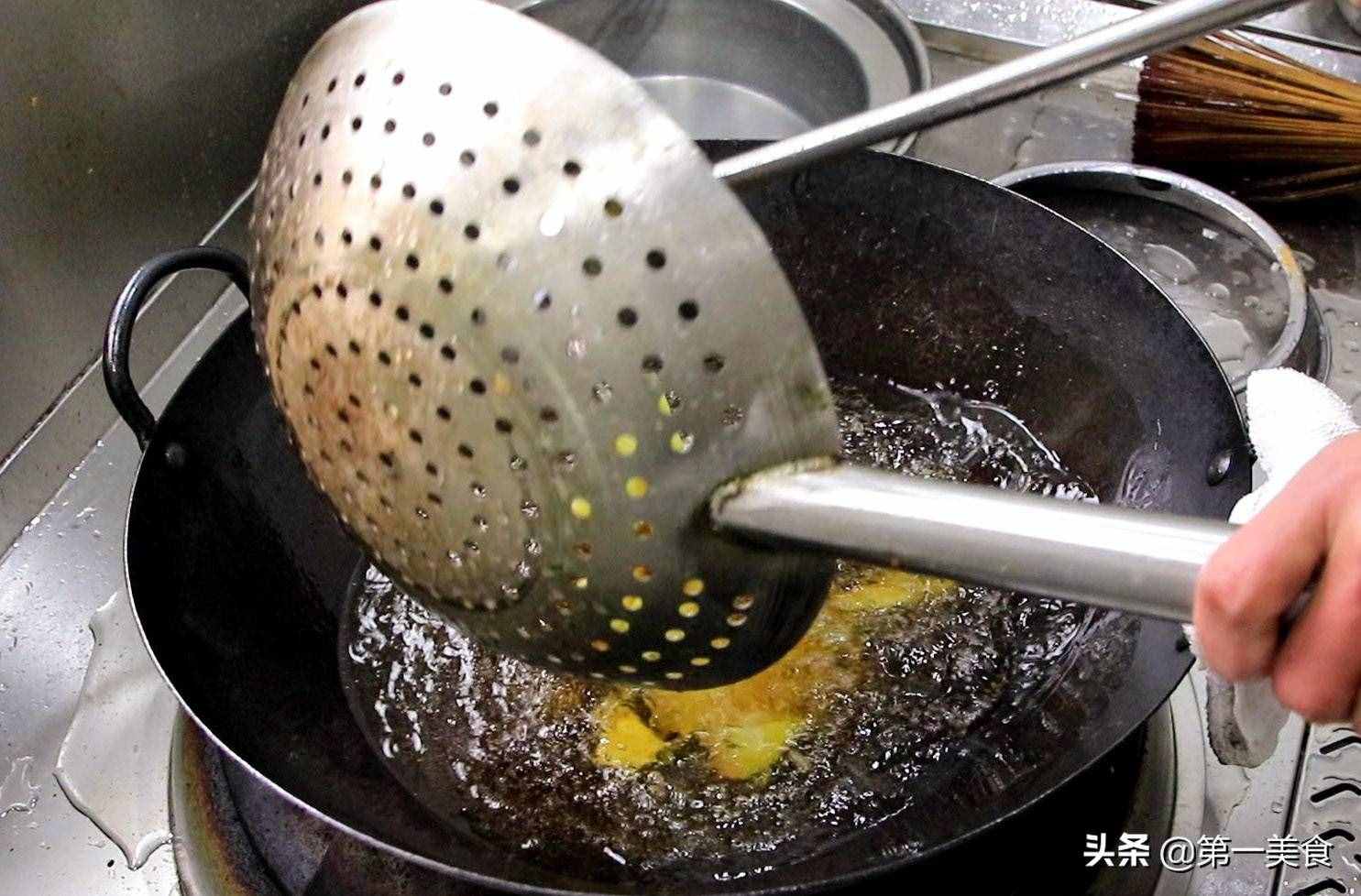地三鮮接地氣的家常做法，這樣做才好吃，入口濃香，下飯必備