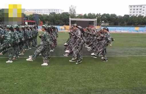 全班43人沒有男生的是什么專業(yè)？女生：爸爸高興壞了
