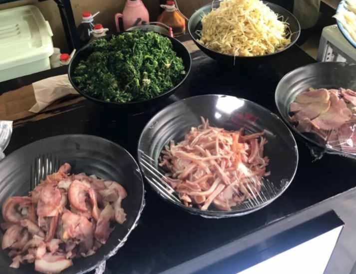 西安小縣城美食，28元一碗，這家小店賣了40年，一天5袋面不夠賣