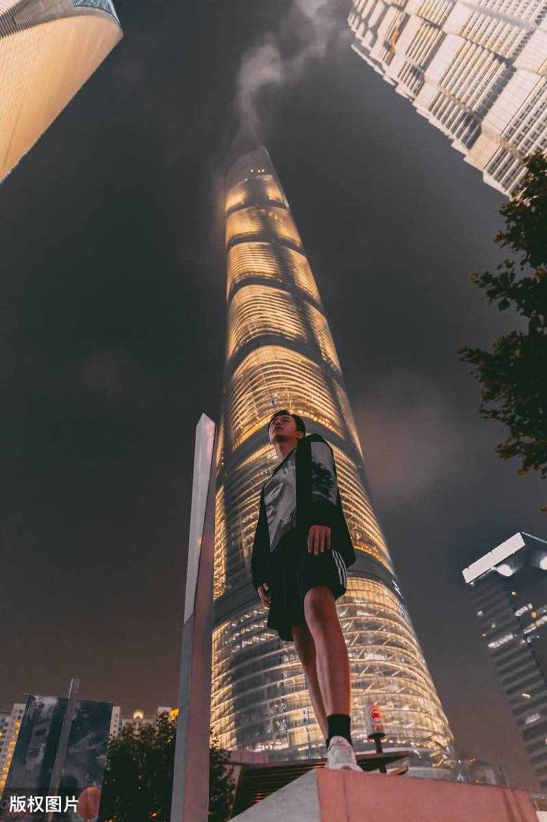 最新世界高樓排名：前十位中國占了六個(gè)，北上廣深都有