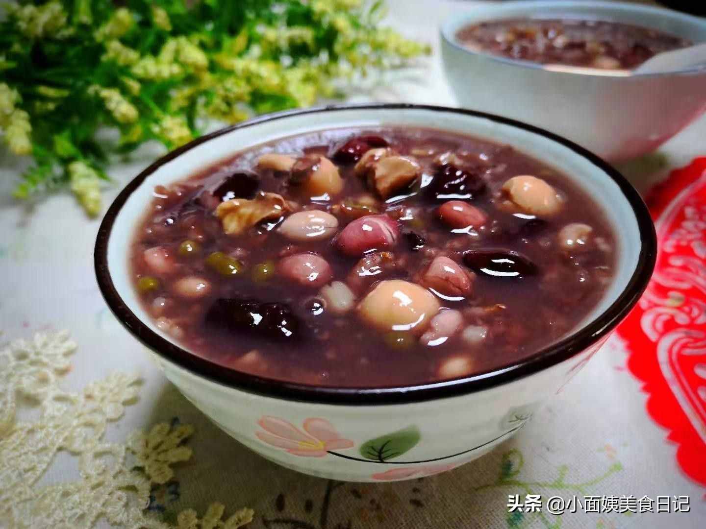 明天臘八節(jié)，教你傳統(tǒng)的臘八粥做法，滋養(yǎng)五臟，驅(qū)寒保暖好過冬
