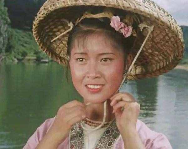 18部老電影插曲，首首經(jīng)典，收藏起來(lái)給爸媽慢慢聽(tīng)！