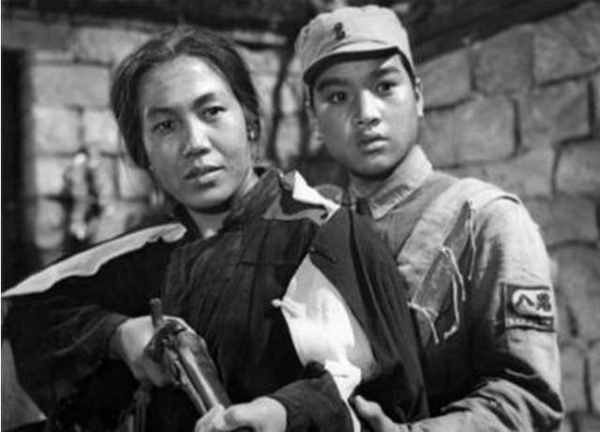 18部老電影插曲，首首經(jīng)典，收藏起來(lái)給爸媽慢慢聽(tīng)！