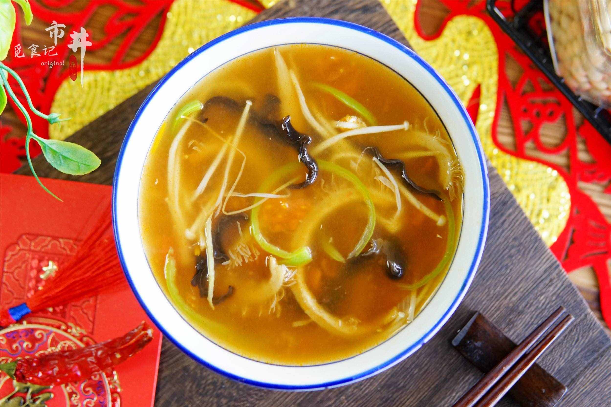 春節(jié)吃的油膩，教你做“酸辣肚絲湯”，酸辣開(kāi)胃，喝一次就忘不了
