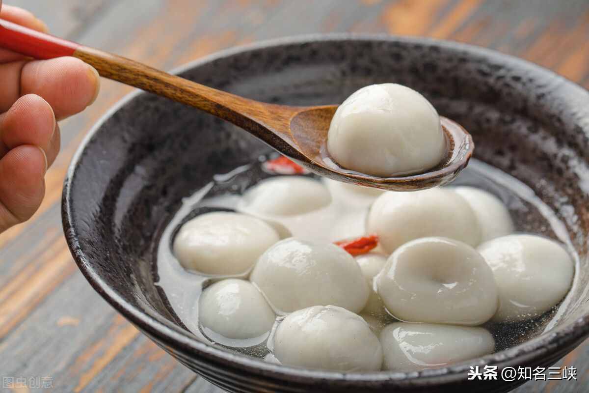 在農(nóng)村過春節(jié)為什么要吃湯圓？湯圓的來歷和寓意？