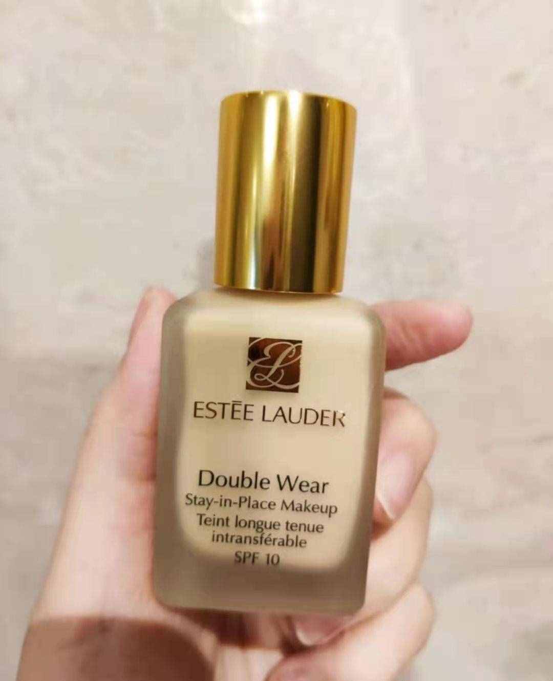 雅詩蘭黛DW粉底液真好用嗎？避免盲目跟風(fēng)，適不適合你看完才知