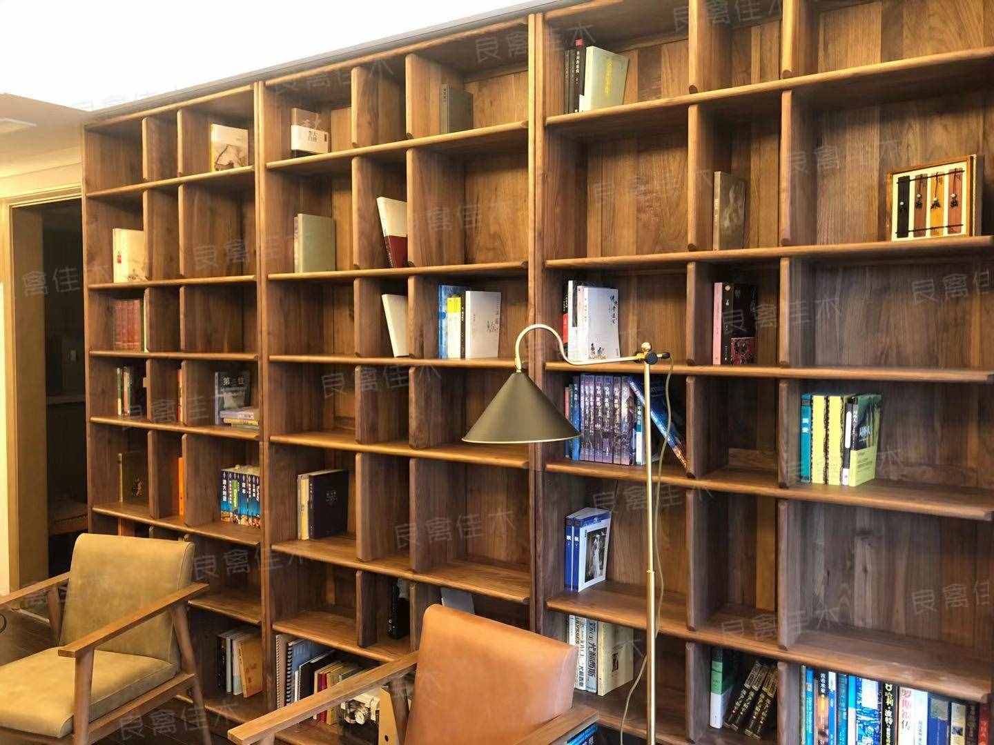 如何在家里打造一個(gè)漂亮的書柜？
