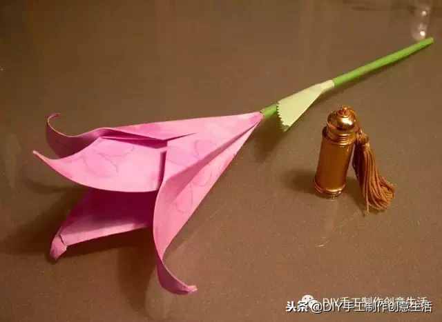 紙藝｜3款簡單折紙花教程