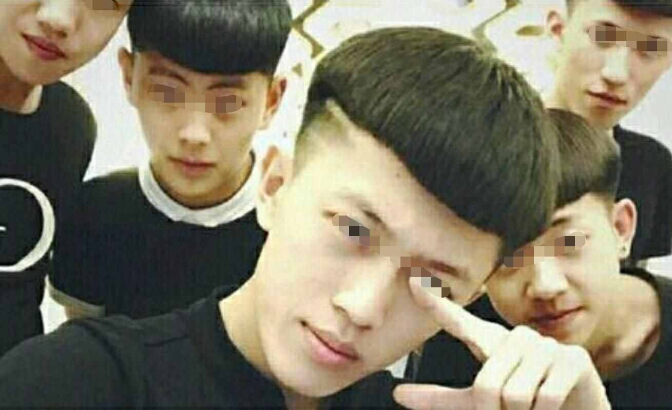“精神小伙”怎么就成貶義詞了？