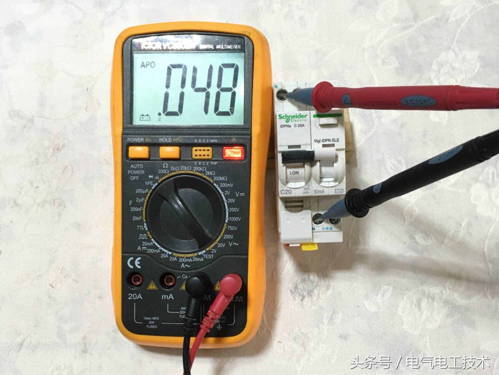 漏保該怎么接線？左零右火？左火右零？一文告訴你，學(xué)電工不迷惑