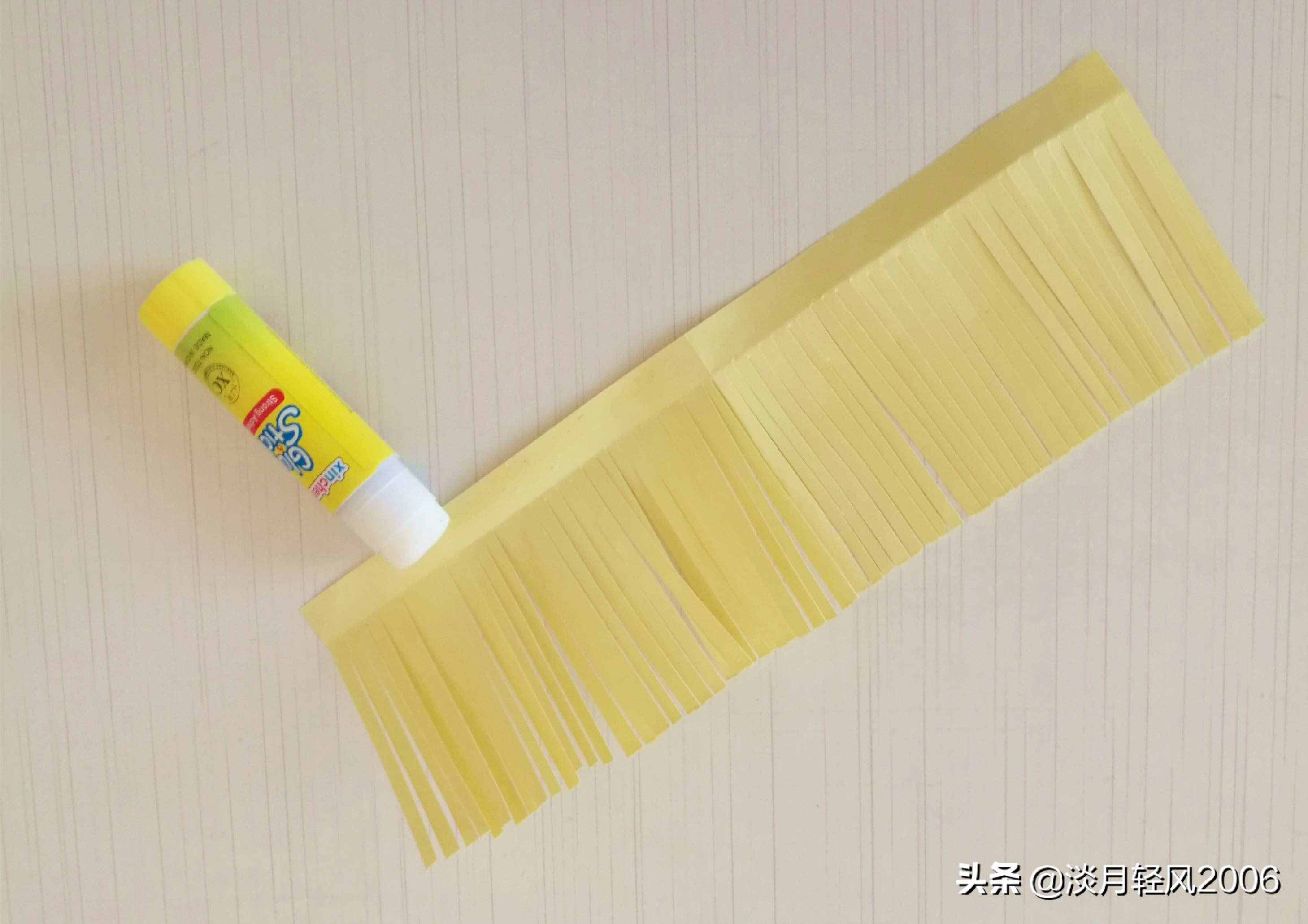 元宵節(jié)手工，彩色卡紙制作花燈教程，簡(jiǎn)單好看，可以當(dāng)手工作業(yè)