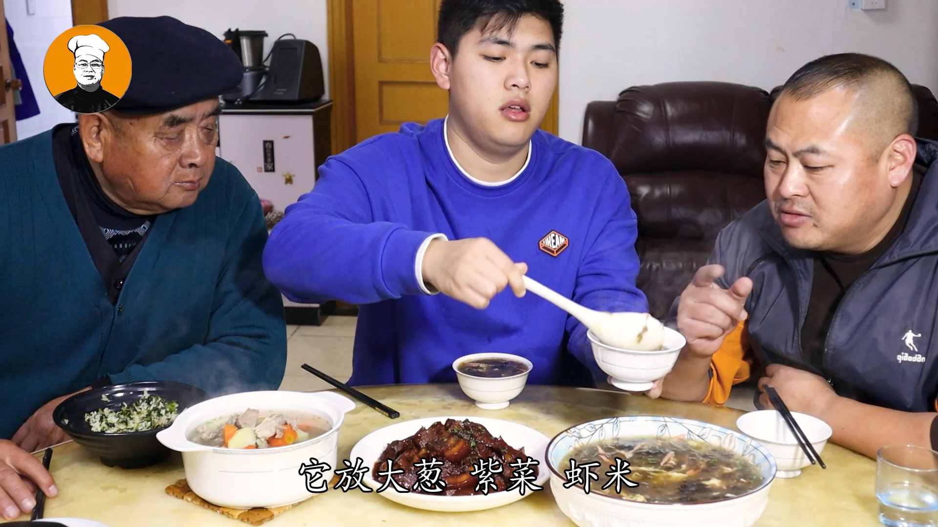 這才是酸辣湯最好喝做法，大廚手把手教你，酸辣鮮香，暖心又暖胃