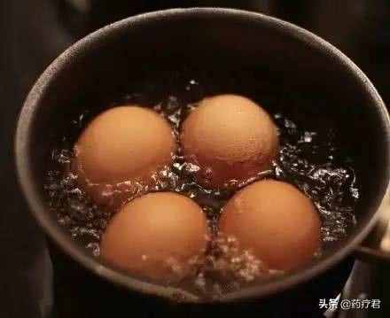 煮雞蛋要煮多久才合適？實(shí)驗(yàn)告訴你：為啥一分鐘也不能少