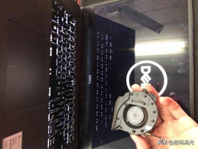 客戶電腦發(fā)出異響，老板為了坑人胡扯八拉：主板壞了，五百修好