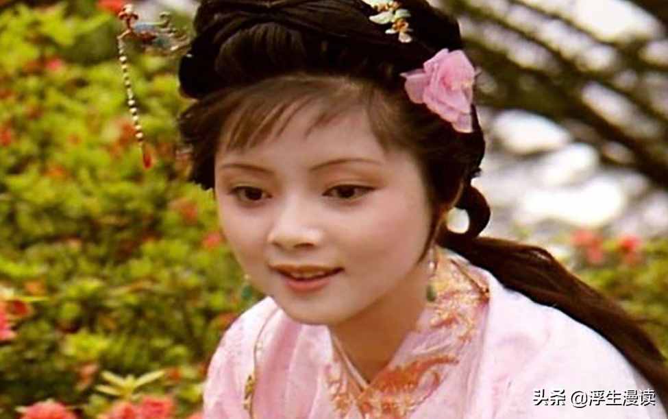 留連戲蝶，自在嬌鶯，寶釵和鶯兒這對主仆，代表著溫暖美麗的春天