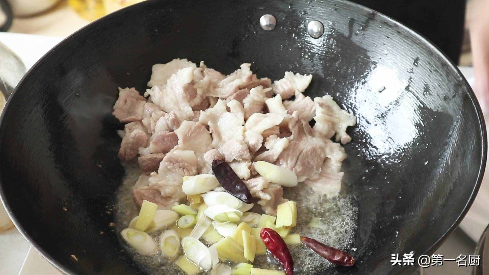 河南蒸面條的正確做法，出鍋噴香，大廚手把手教你在家做，收藏了