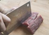 今日更新牛肉怎么炒才嫩（炒牛肉一定不要直接下鍋）