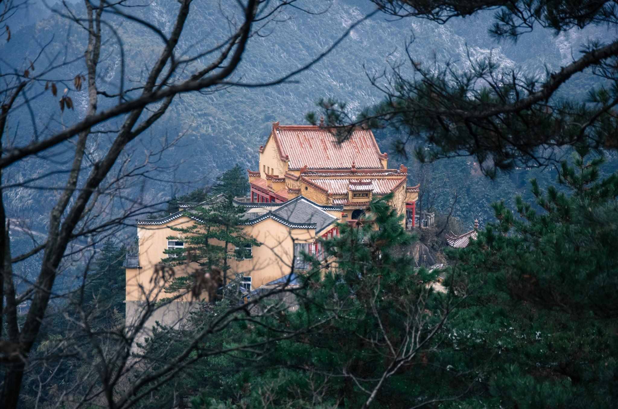 九華山是安徽名山，大多數(shù)人卻不知道在哪，網(wǎng)友：建議城市改名