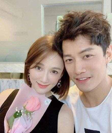 陳喬恩艾倫慶祝戀愛一周年：不被看好的戀情，如何越過越幸福？