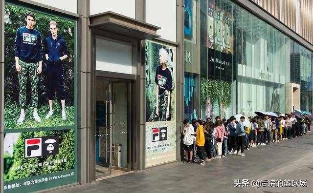 百年意大利運(yùn)動(dòng)品牌斐樂FILA，不僅僅是被安踏收購(gòu)這么簡(jiǎn)單