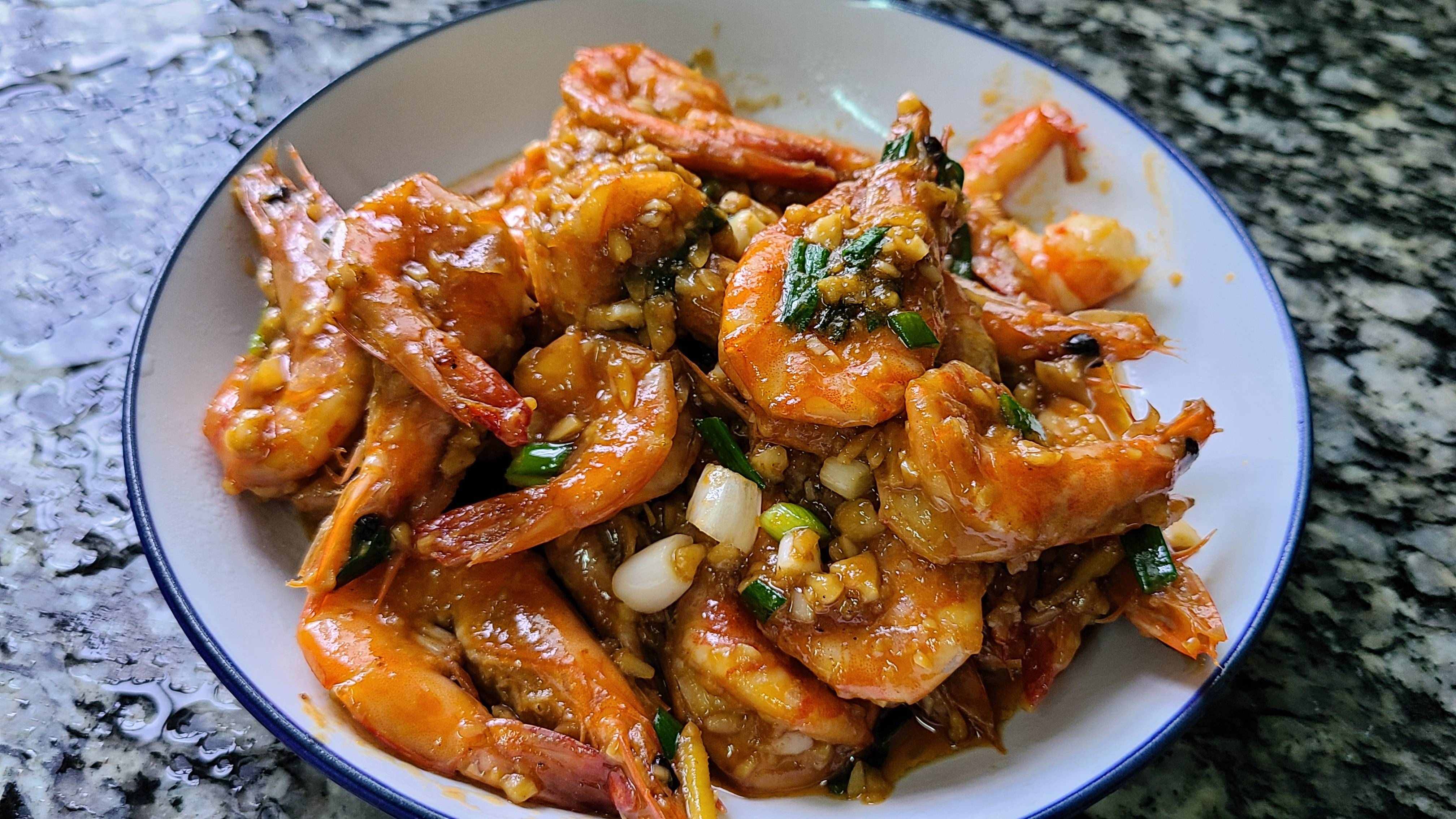 愛吃大蝦試試這種做法，簡單美味又好吃，超下飯，小孩很喜歡吃