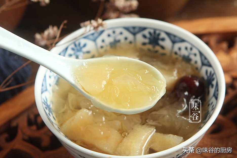 明日立冬，記得多吃三白、三紅，少食三樣，順應(yīng)節(jié)氣平安入冬