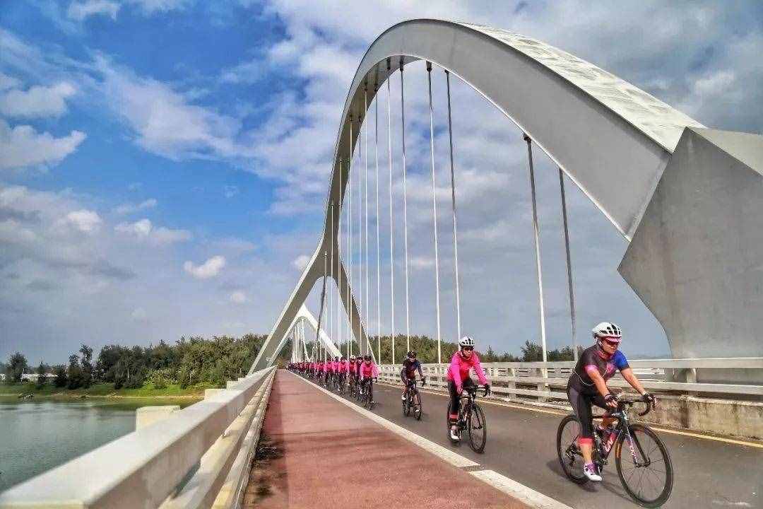 你一定想去的，海南自行車(chē)環(huán)島線(xiàn)路介紹，800公里的椰島風(fēng)光