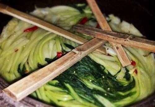 腌菜吃多了，會不會亞硝酸鹽超標致癌？注意三件事，就可以放心吃