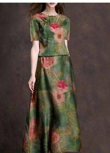 你會洗滌真絲衣服嗎？學(xué)會這些方法，讓你的真絲衣服不再受到傷害