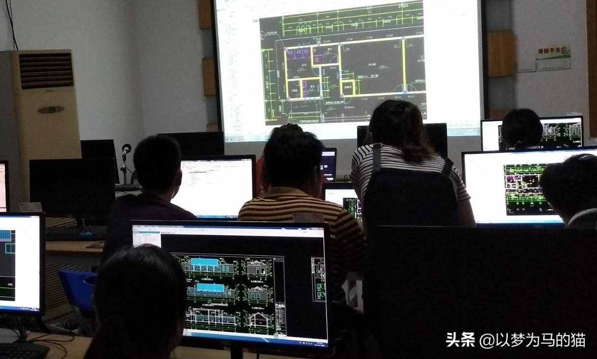 15個(gè)“專科專業(yè)”就業(yè)找工作容易，關(guān)注熱度也挺高，報(bào)考比較靠譜