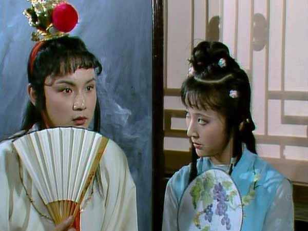 寶黛之戀失敗，根本原因是什么？寶釵的介入，還是王夫人的剛愎？