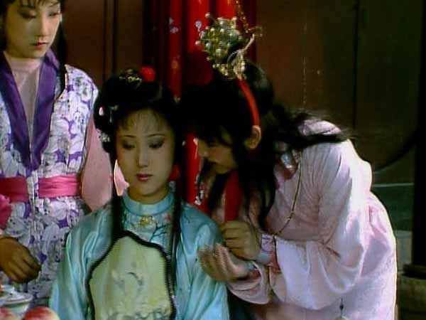 寶黛之戀失敗，根本原因是什么？寶釵的介入，還是王夫人的剛愎？