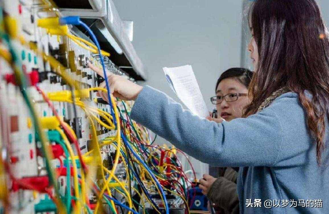 理科女生可“優(yōu)選”這6大專業(yè)，畢業(yè)找工作靠譜，專業(yè)性很強(qiáng)