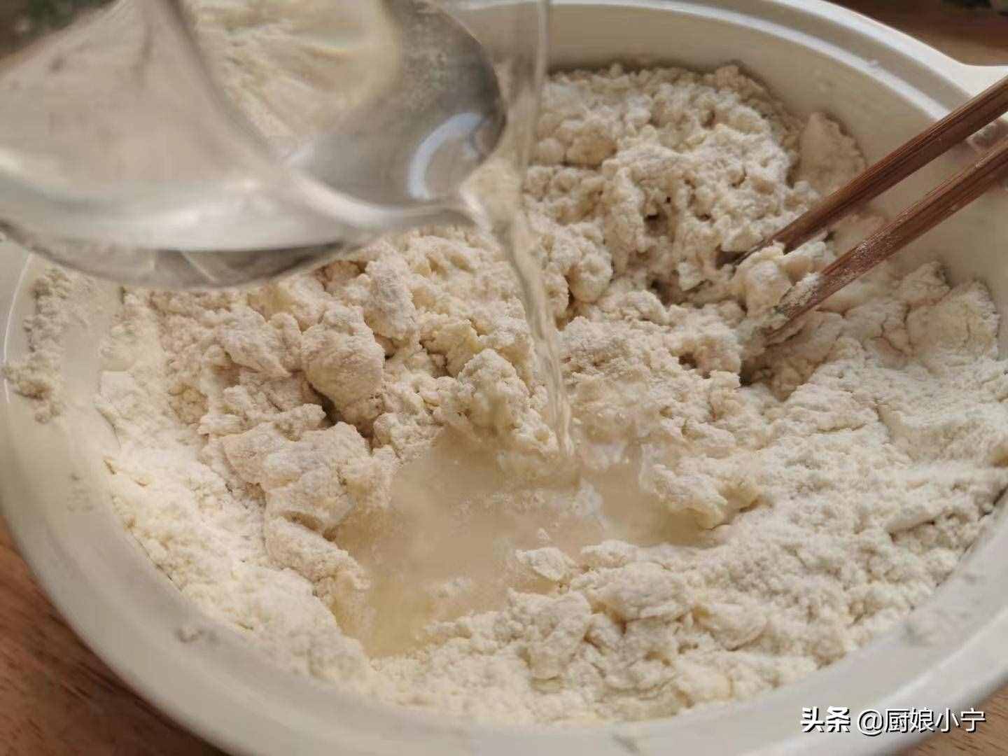 閏月母親節(jié)，送‘留娘糕’走紅，記住配方和手法，面食新手也會(huì)做