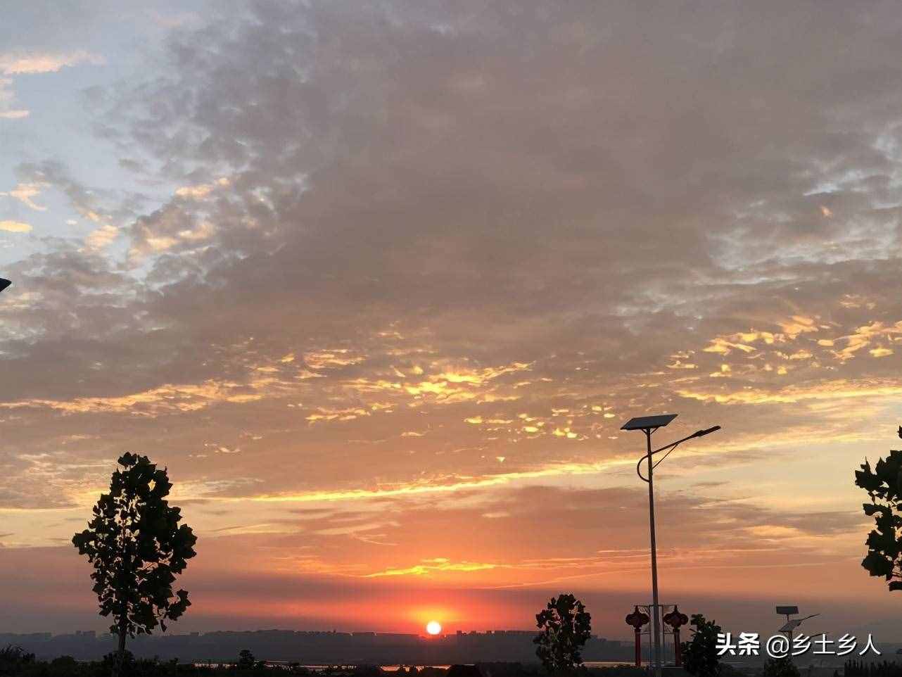 小暑將至，明日逢空，俗語：“日子逢空，萬物減半”，是啥意思？