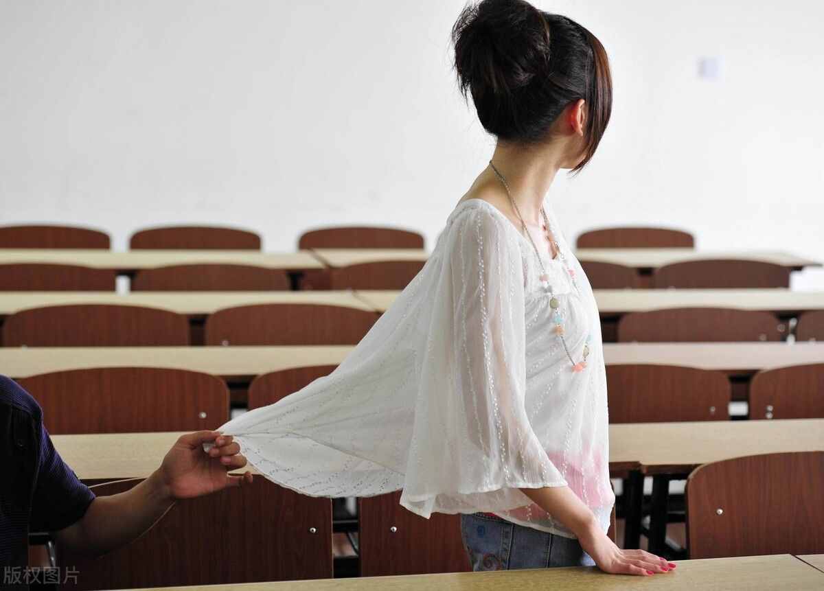 男人在家庭中有多重要？高情商的男人永遠(yuǎn)不會(huì)讓婆媳起爭執(zhí)