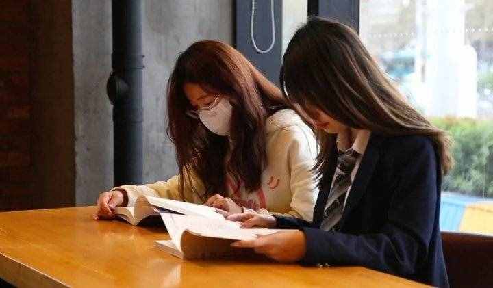現(xiàn)代人越來越不愛讀書了？濟南城中出現(xiàn)的這一幕讓網(wǎng)友贊爆了