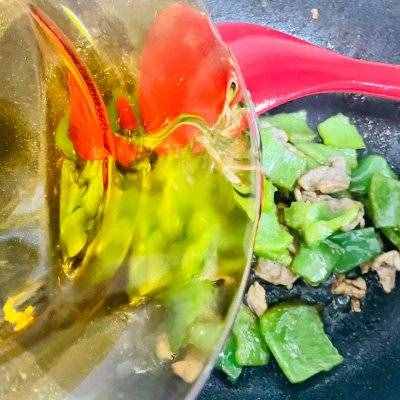 簡單好吃的家常菜——青椒炒肉